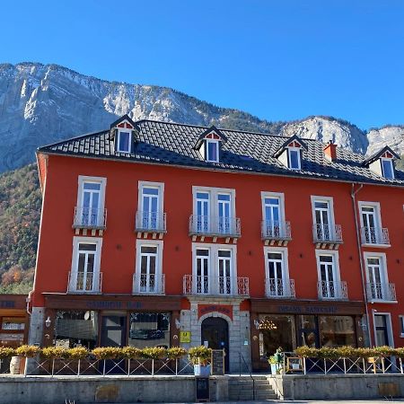 Hotel Oberland Le Bourg-dʼOisans Exteriér fotografie