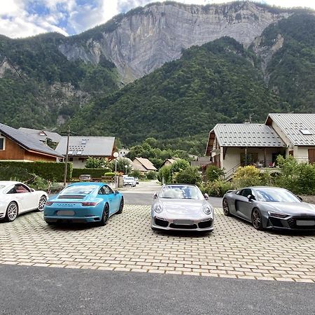 Hotel Oberland Le Bourg-dʼOisans Exteriér fotografie