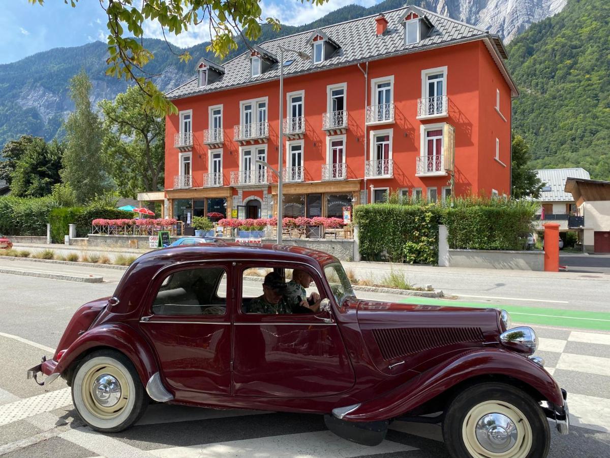 Hotel Oberland Le Bourg-dʼOisans Exteriér fotografie