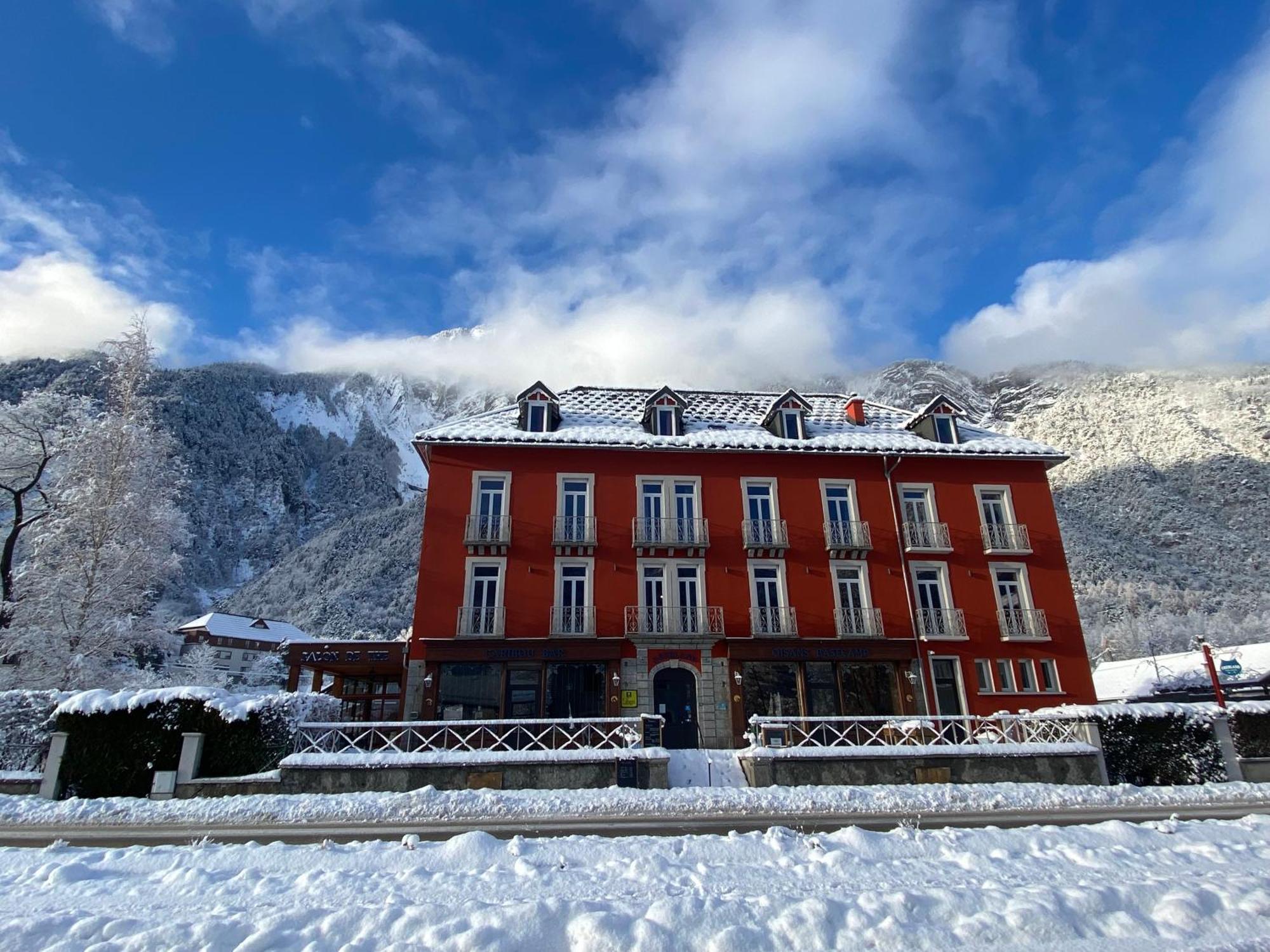 Hotel Oberland Le Bourg-dʼOisans Exteriér fotografie