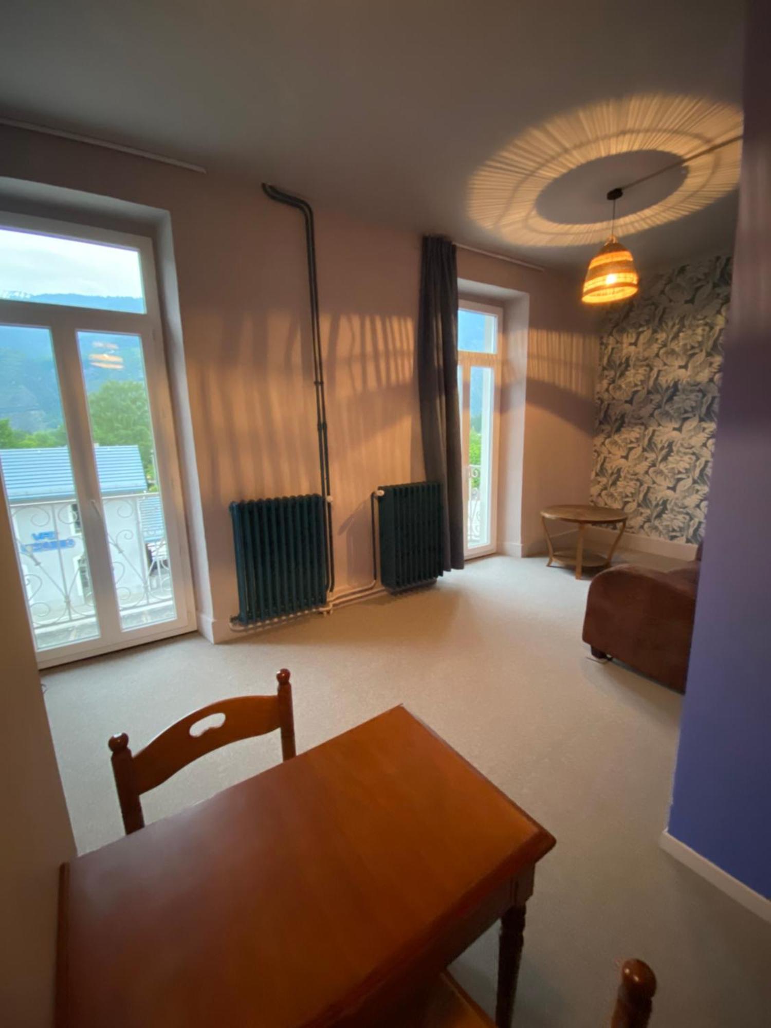 Hotel Oberland Le Bourg-dʼOisans Pokoj fotografie